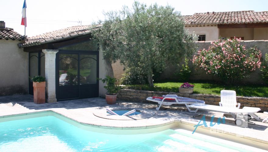 The aesthetics of your deck closure