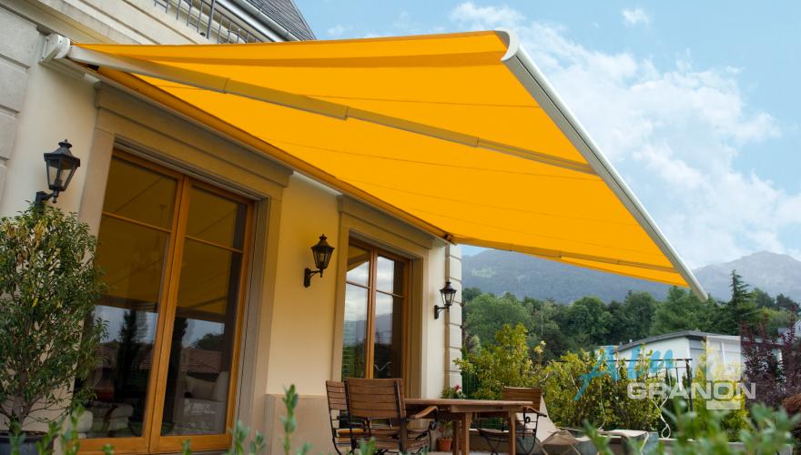 Telescopic arm awnings